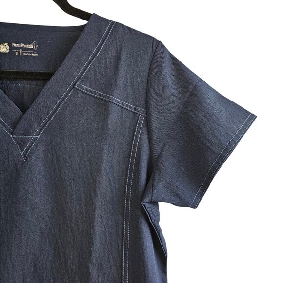 WonderWink Women's Four Stretch Sporty V-Neck Navy Scrub Top - Picture 3 of 7